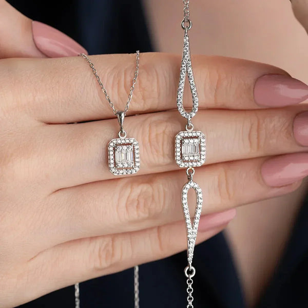 Baguette Stein Halskette und Armband Set aus 925 Silber von Aurime, detailreiche Schmuckstücke mit eleganten Steinen.