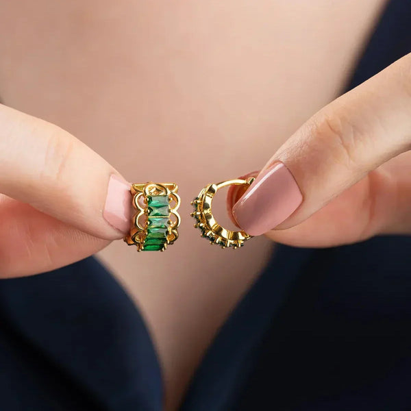 ELARIA Ohrringe aus 925 Silber von AURIME, elegantes Schmuckstück mit feiner Verarbeitung, Nahaufnahme im Zoom-Detail