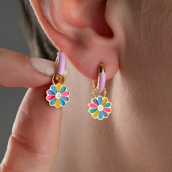 925 Silber Kinder Daisy Ohrringe von AURIME, zarte Blüten-Design, perfekt für Kinder, detailreiche Schmuckstücke