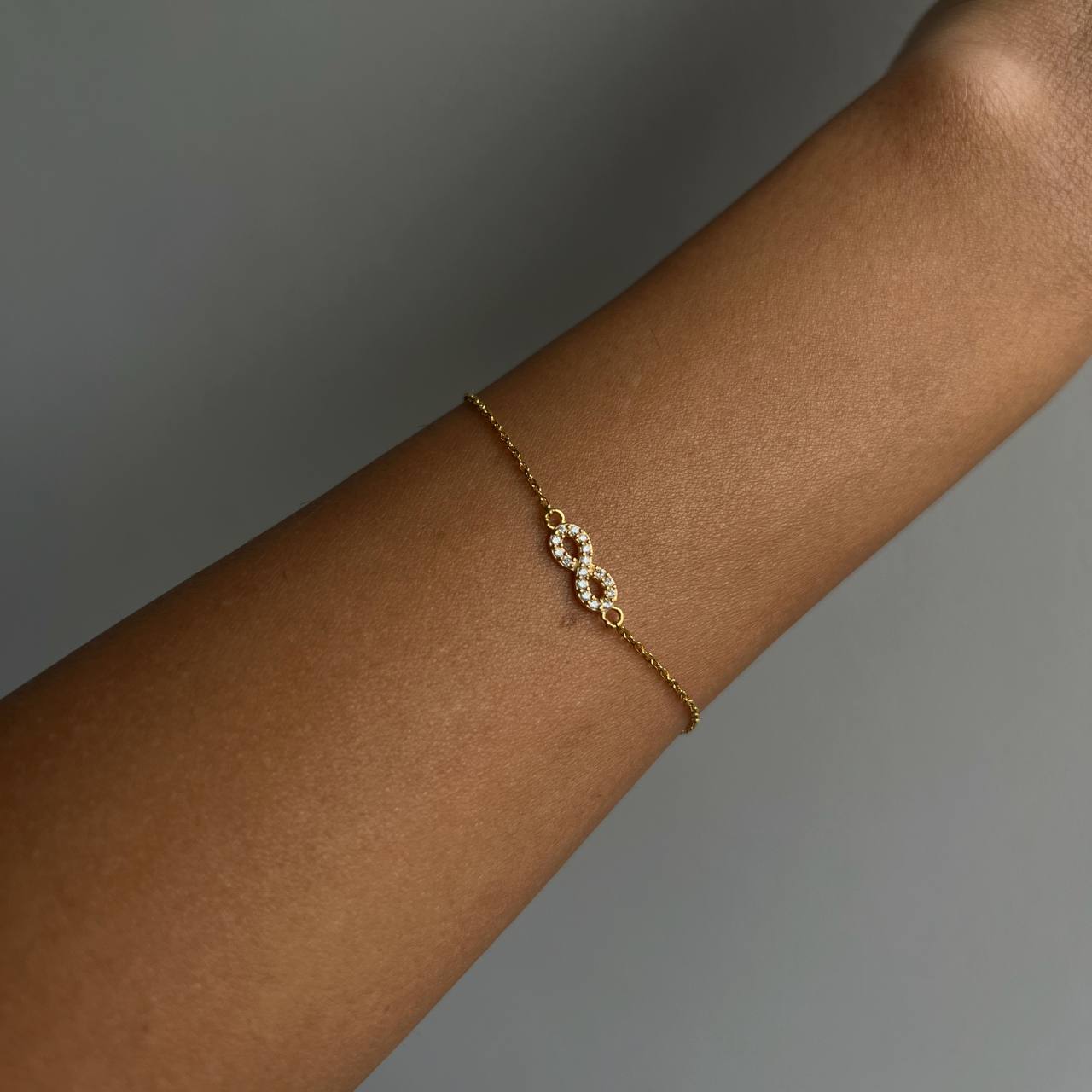 MINIMAL INFINITY ARMKETTE aus 925 Silber - Eleganter Halskette - AURIME