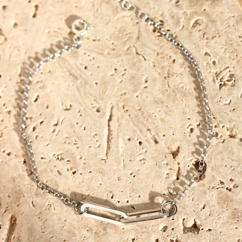 Ehejungesarmband aus 925er Silber von AURIME, schlichtes und elegantes Design für Paare, sichtbare Armbänder im Bild