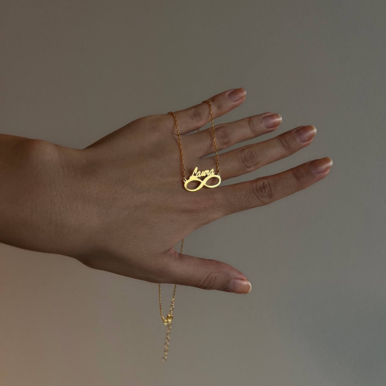 INFINITY NAME NECKLACE aus 925 Silber - Hochwertiger Schmuck - AURIME