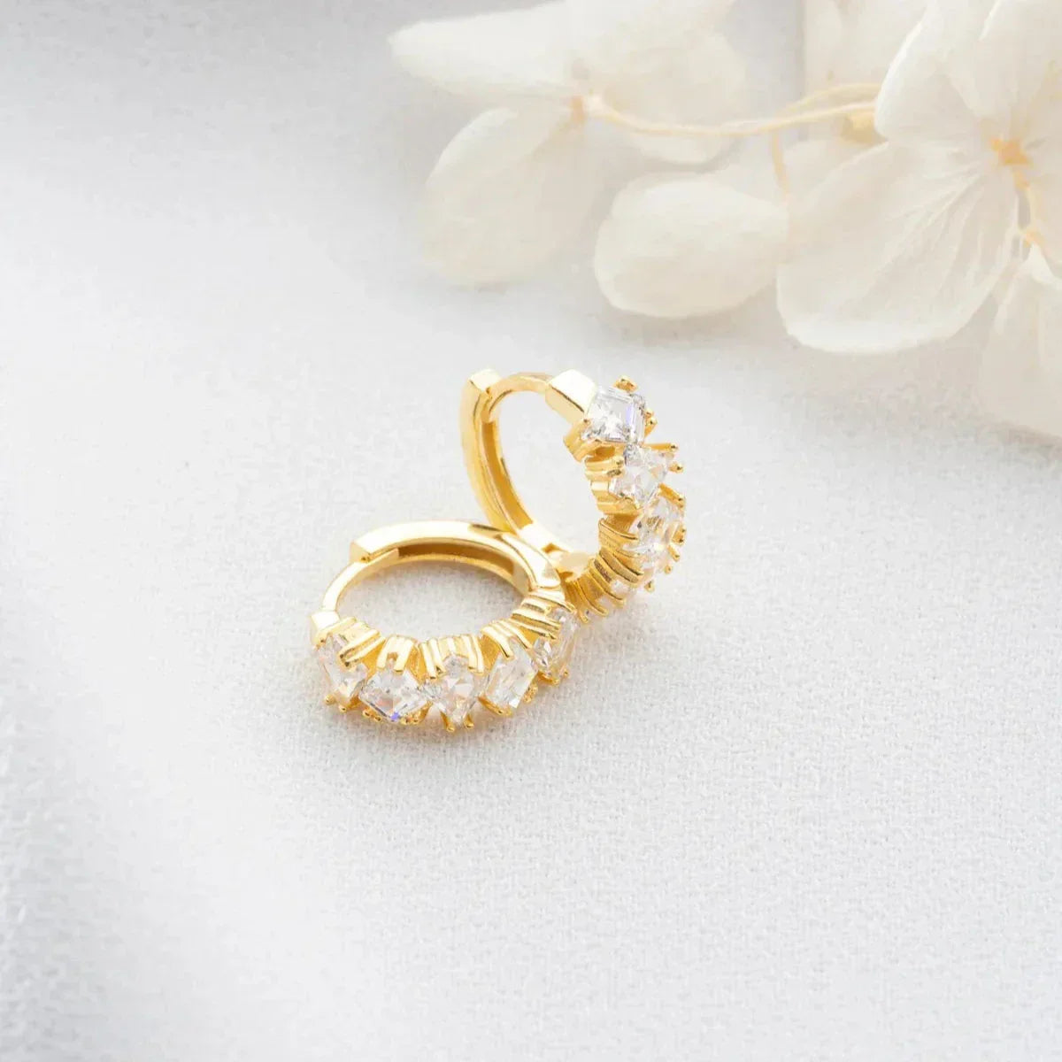 LUMINA OHRRING aus 925 Silber - Eleganter Ohrringe - AURIME