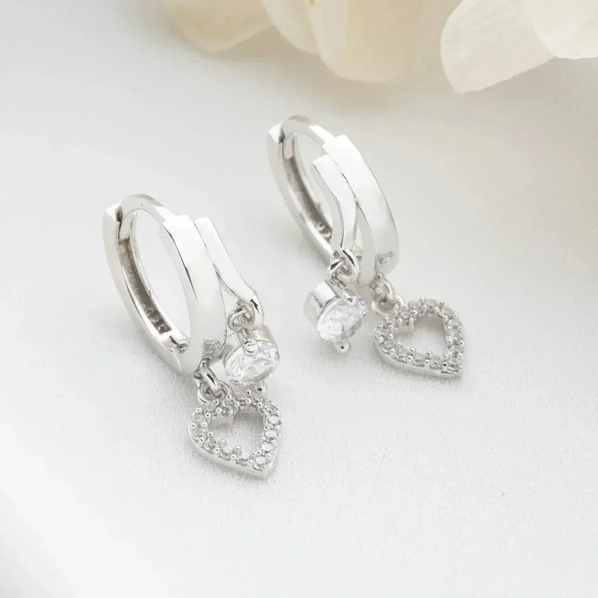 MINI HERZ & ZIRKONIA OHRRING aus 925 Silber - Eleganter Ohrringe - AURIME