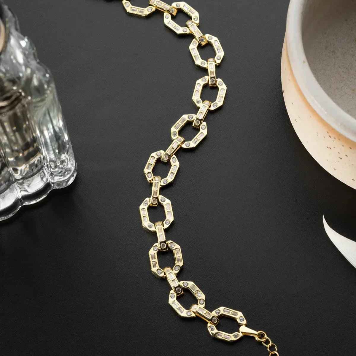 FINESSE STEIN ARMBAND aus 925 Silber - Eleganter Armband - AURIME