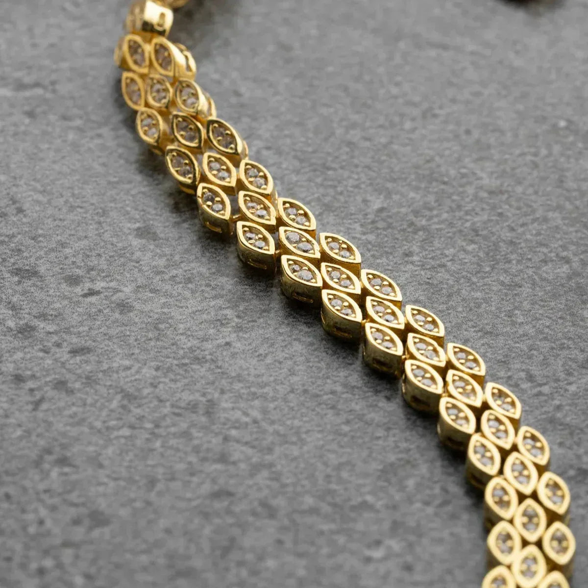 BLOOM ARMBAND aus 925 Silber - Eleganter Armband - AURIME