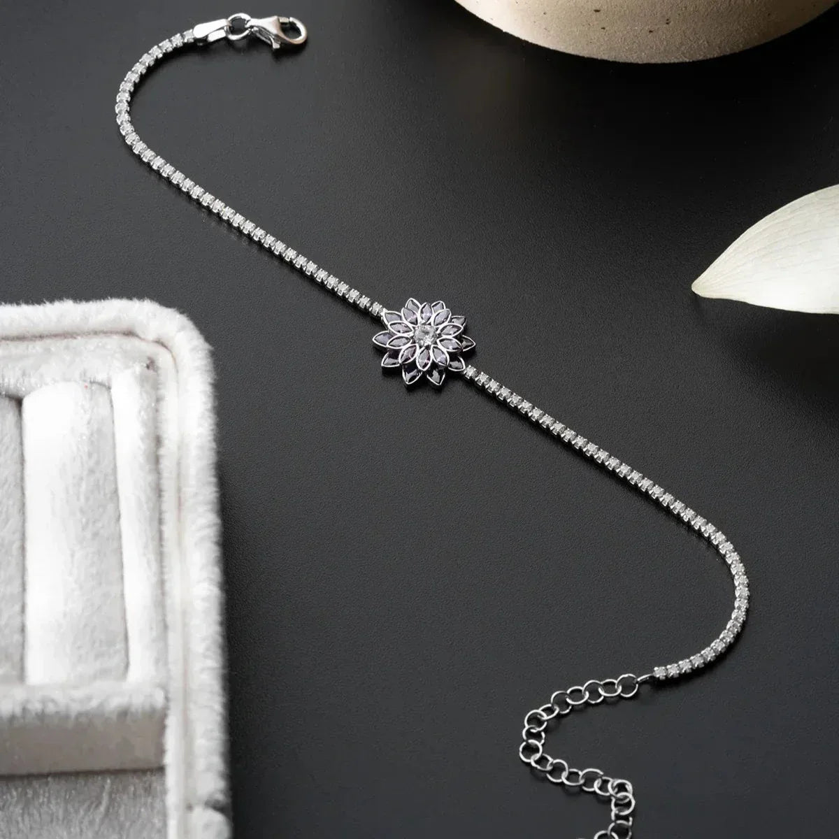LILA STEIN LOTUS ARMBAND | 925 SILBER
