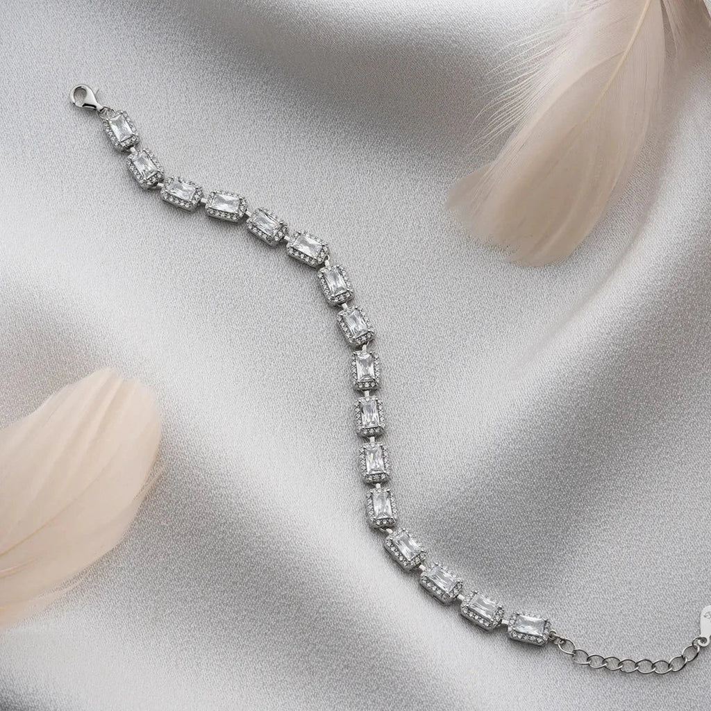ARMBAND MIT BAGUETTE STEIN aus 925 Silber - Eleganter Armband - AURIME