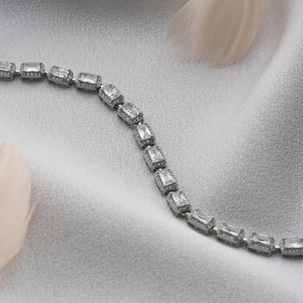 ARMBAND MIT BAGUETTE STEIN aus 925 Silber - Eleganter Armband - AURIME