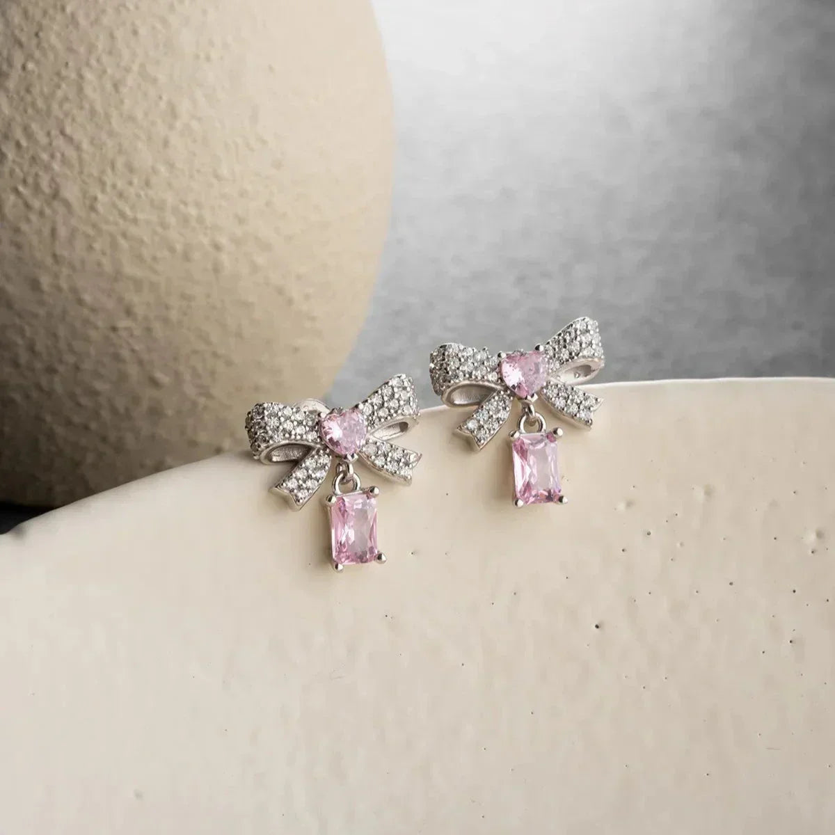 FLIEGE HERZ OHRRINGE aus 925 Silber - Eleganter Ohrringe - AURIME