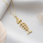 FISCHKNOCHENSTEIN HALSKETTE aus 925 Silber - Eleganter Halskette - AURIME