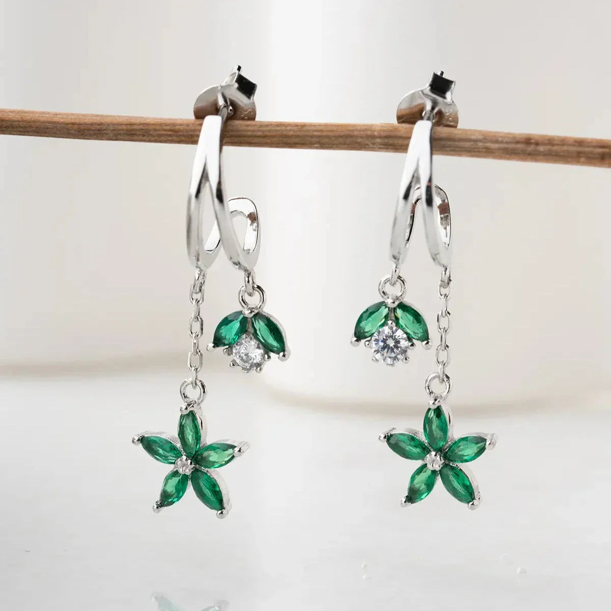 HÄNGENDE BLÜTEN OHRRING | 925 SILBER