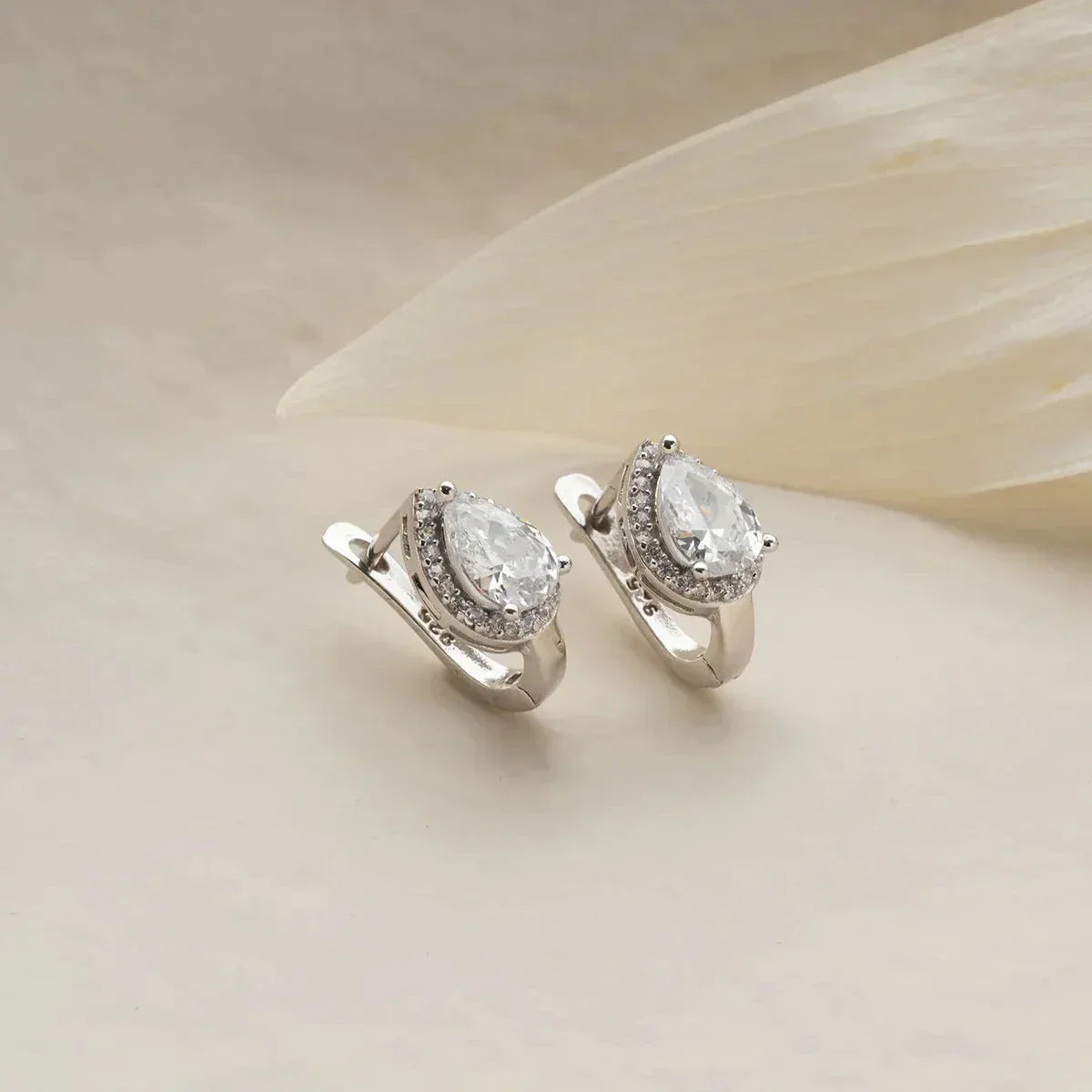 DROP STONE X OHRRINGE aus 925 Silber - Eleganter Ohrringe - AURIME