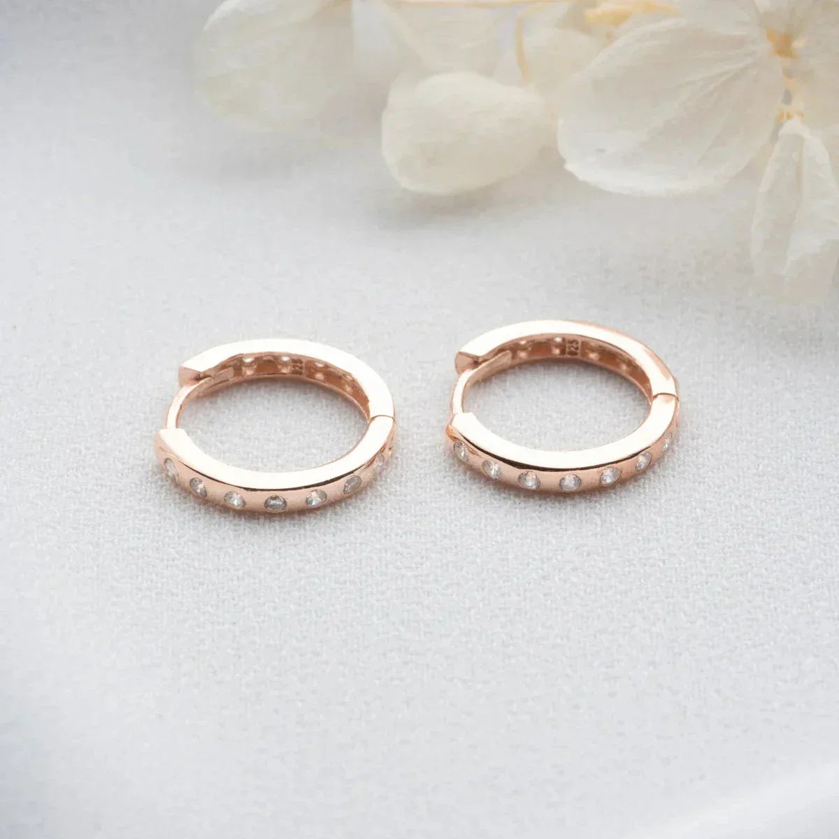 MINI CREOLEN ZIRKONIA OHRRING aus 925 Silber - Eleganter Ohrringe - AURIME