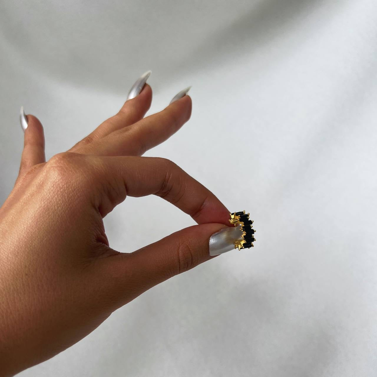 SCHWARZE BAGUETTE OHRRINGE aus 925 Silber - Eleganter Ohrringe - AURIME