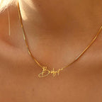 SCRIPT NAME NECKLACE aus 925 Silber - Hochwertiger Schmuck - AURIME