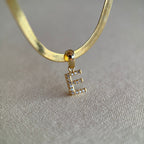 SNAKE ZIRKONIA BUCHSTABEN KETTE aus 925 Silber - Eleganter Halskette - AURIME