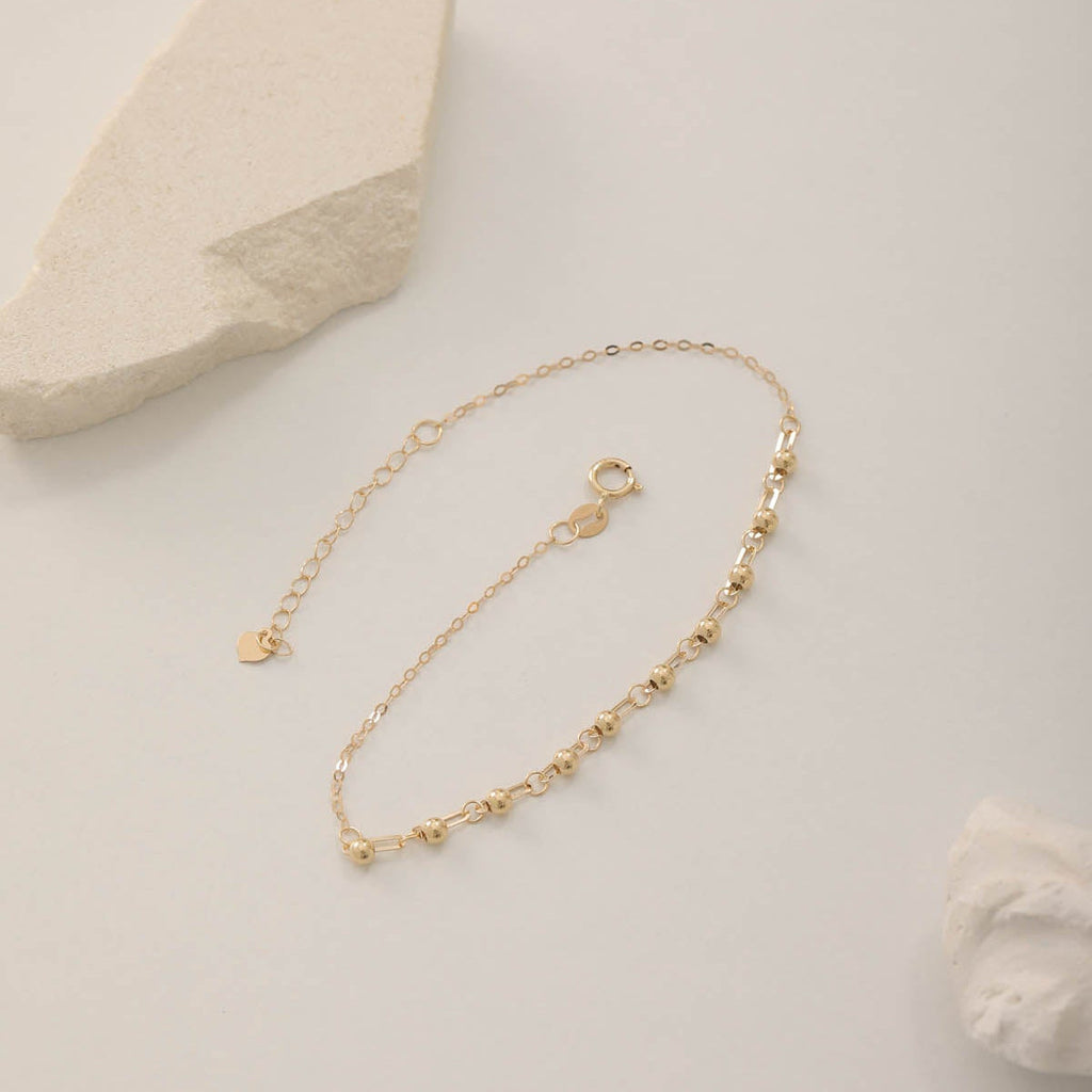 KLEINE BÜROKLAMMER MIT KUGELDETAIL ARMKETTE | 14K GOLD