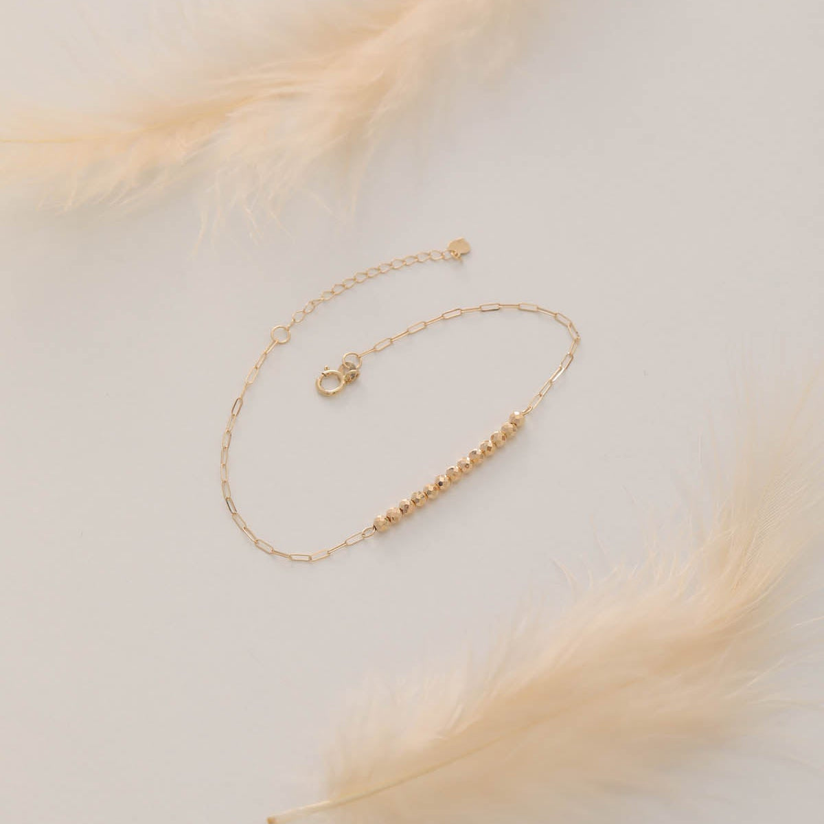 GLÄNZENDE DORICA MINI KLAMMER-KETTE MIT ZWISCHENKETTE ARMKETTE | 14K GOLD