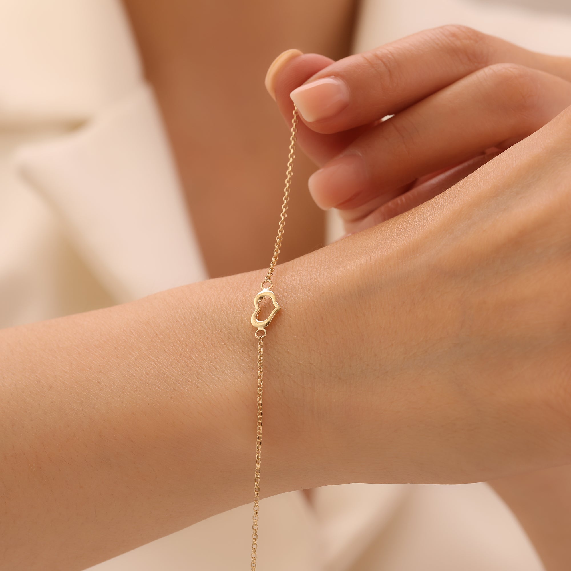 MINIMALISTISCHES HERZ ARMKETTE | 14K GOLD