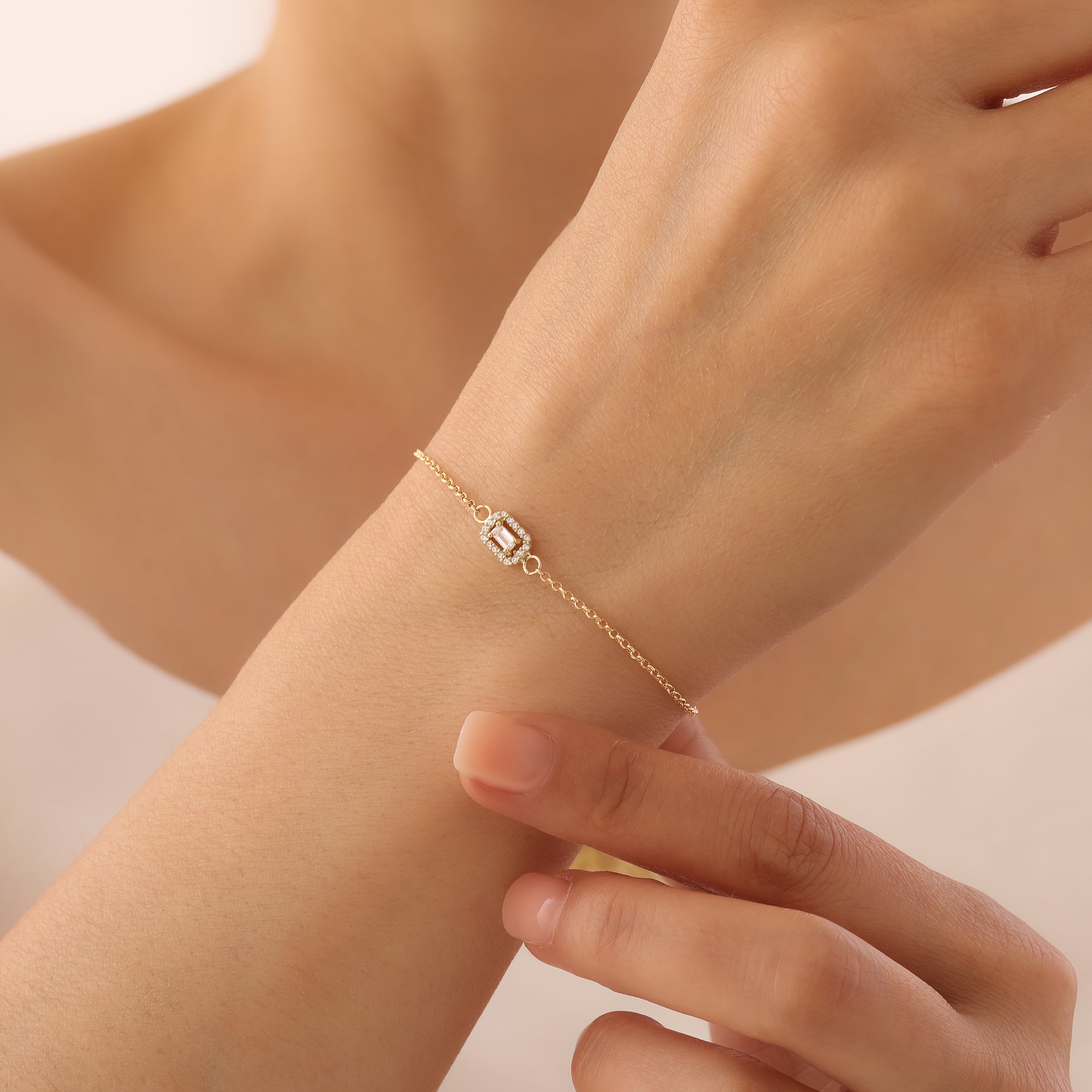 BAGUETTE-ARMBAND MIT ZIRKONIA-STEINEN ARMKETTE | 14K GOLD