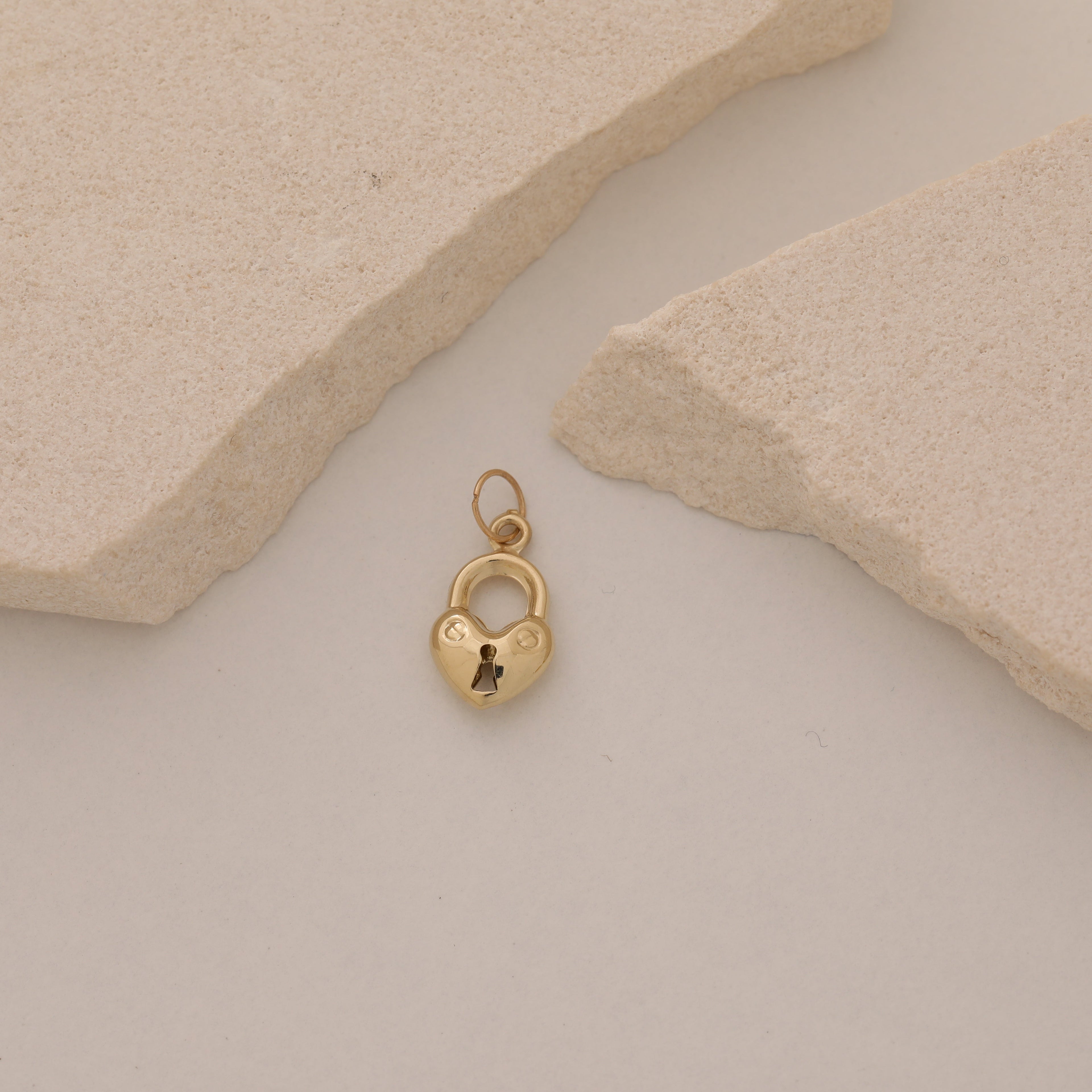 MINIMAL LIEBESSCHLOSS ANHÄNGER | 14K GOLD