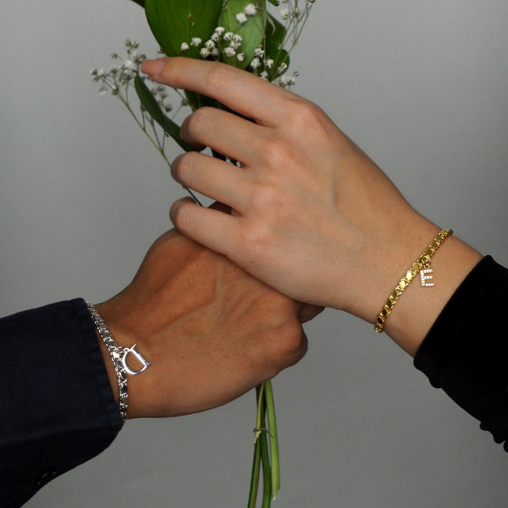 COUPLE GERSTEN LETTER BRACELET aus 925 Silber - Hochwertiger Schmuck - AURIME