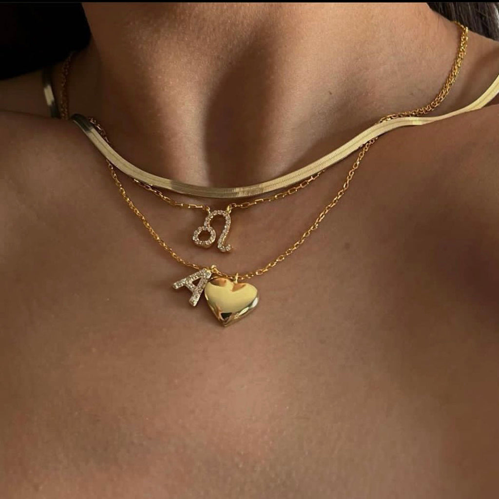 HERZ KETTE MIT WUNSCHBUCHSTABE aus 925 Silber - Eleganter Halskette - AURIME