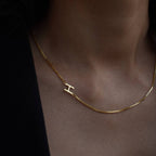 MINIMAL INITIALEN CUBIC NECKLACE aus 925 Silber - Hochwertiger Schmuck - AURIME