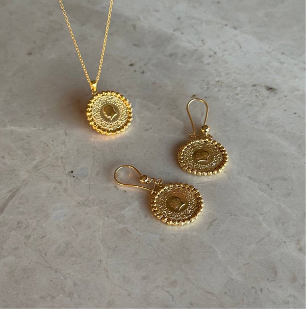 DORICA CEYREK Set aus 925 Silber von Aurime, silberne Kette und Ohrringe mit eleganten Design, detailreiche Schmuckstücke