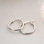 FEINE SILBERFARBE OHRRINGE | 925 SILBER