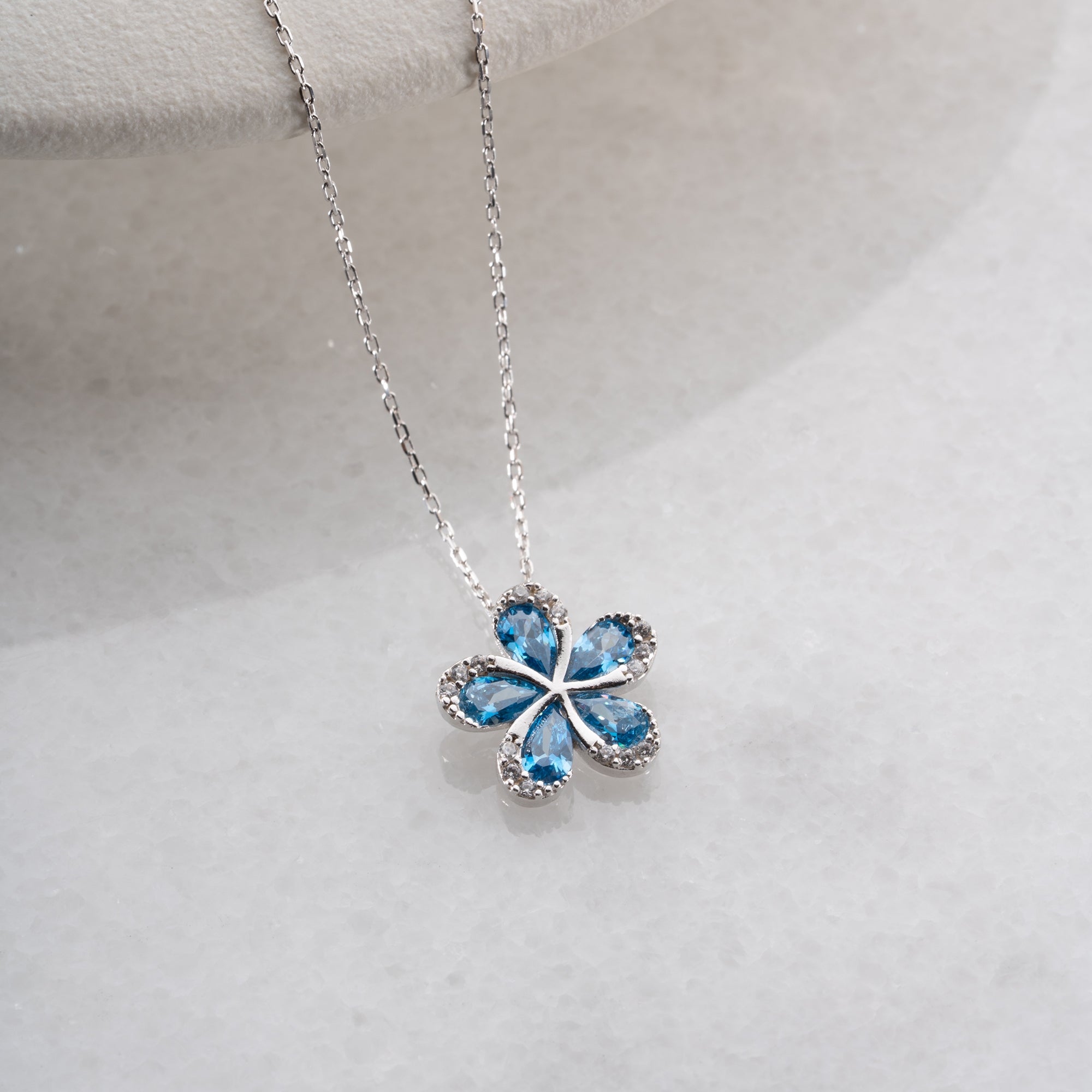BLUME MIT BLAUEM STEIN HALSKETTE | 925 SILBER