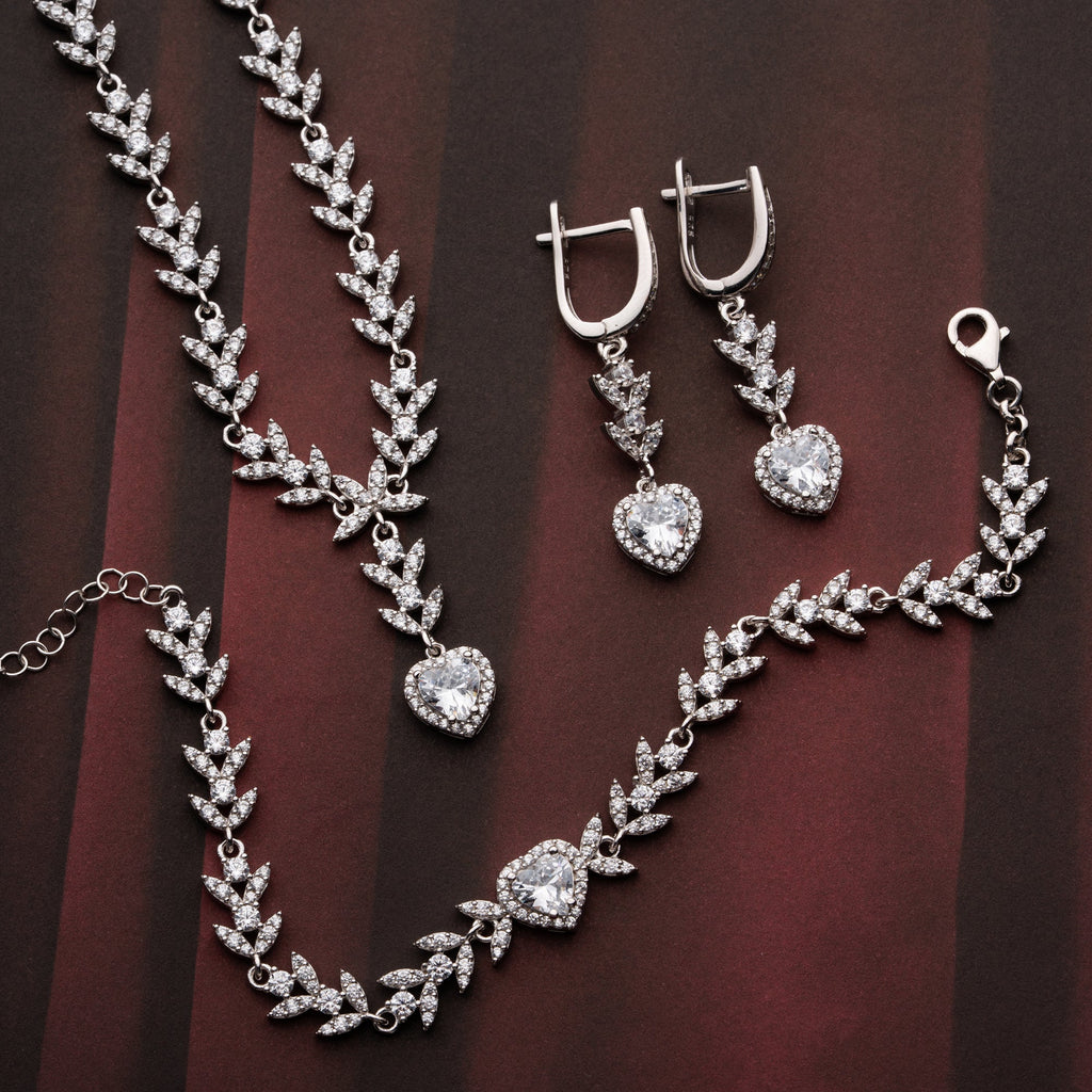 HÄNGENDES HERZ MIT STEIN SET | 925 SILBER