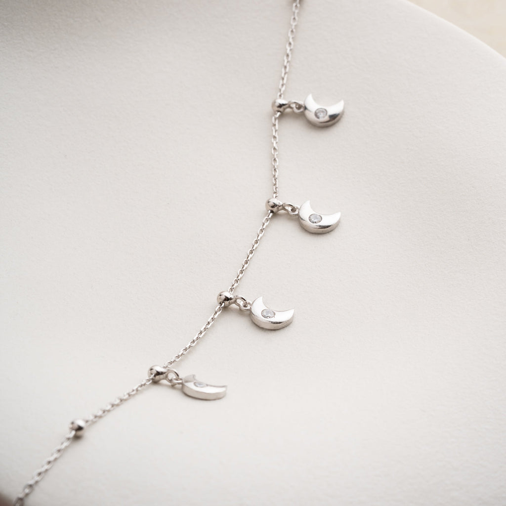 HALBMOND FUSSKETTE aus 925 Silber - Eleganter Halskette - AURIME