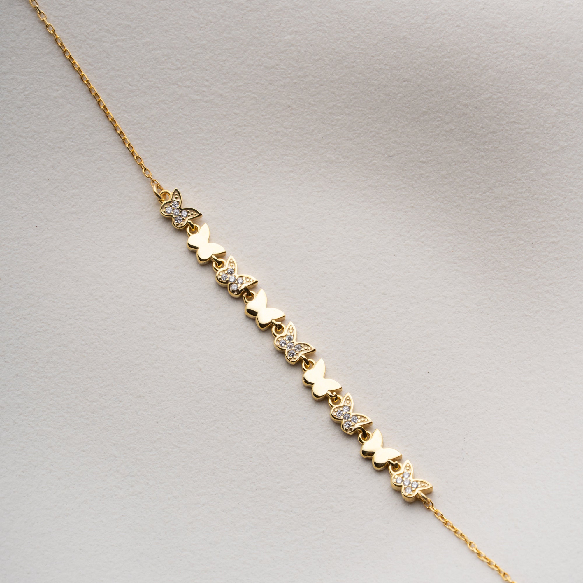 MINI BUTTERFLY ARMBAND aus 925 Silber - Eleganter Armband - AURIME