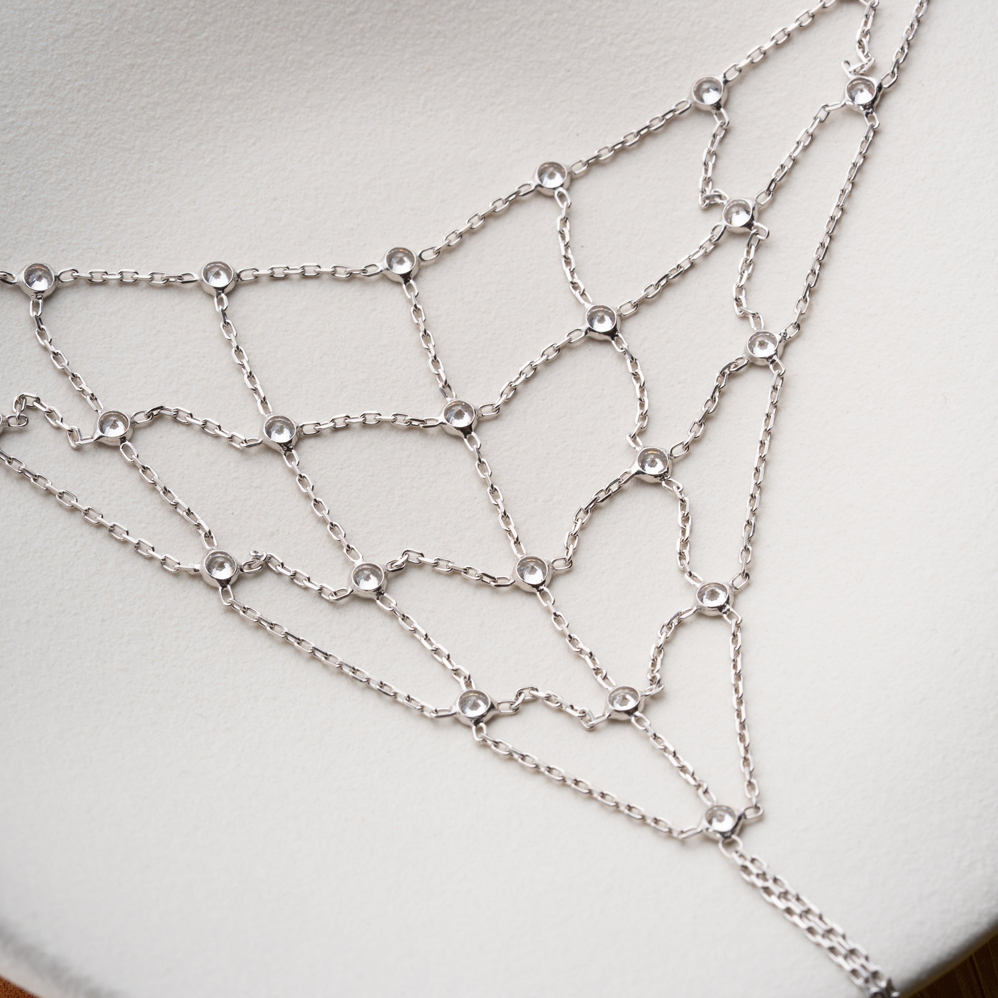 MOGOVA HANDKETTE aus 925 Silber - Eleganter Halskette - AURIME