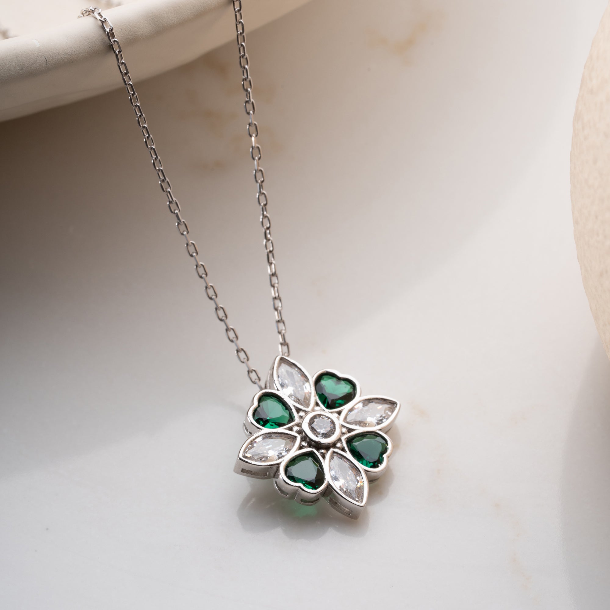 MIGOK GREEN KETTE aus 925 Silber - Eleganter Halskette - AURIME