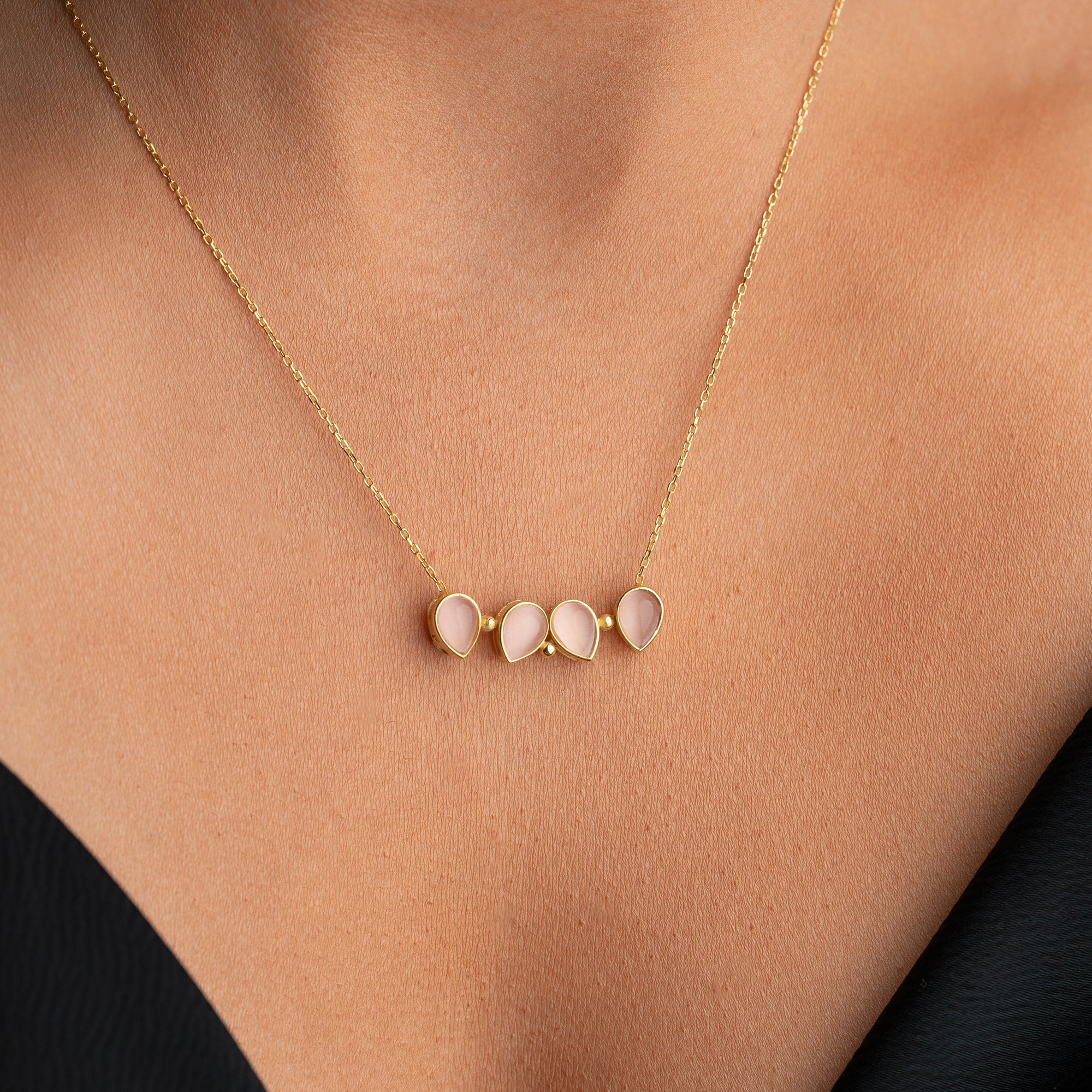 AUFKLAPPBARE HALSKETTE MIT ROSA BLÜTENBLÄTTERN HALSKETTE | 925 SILBER