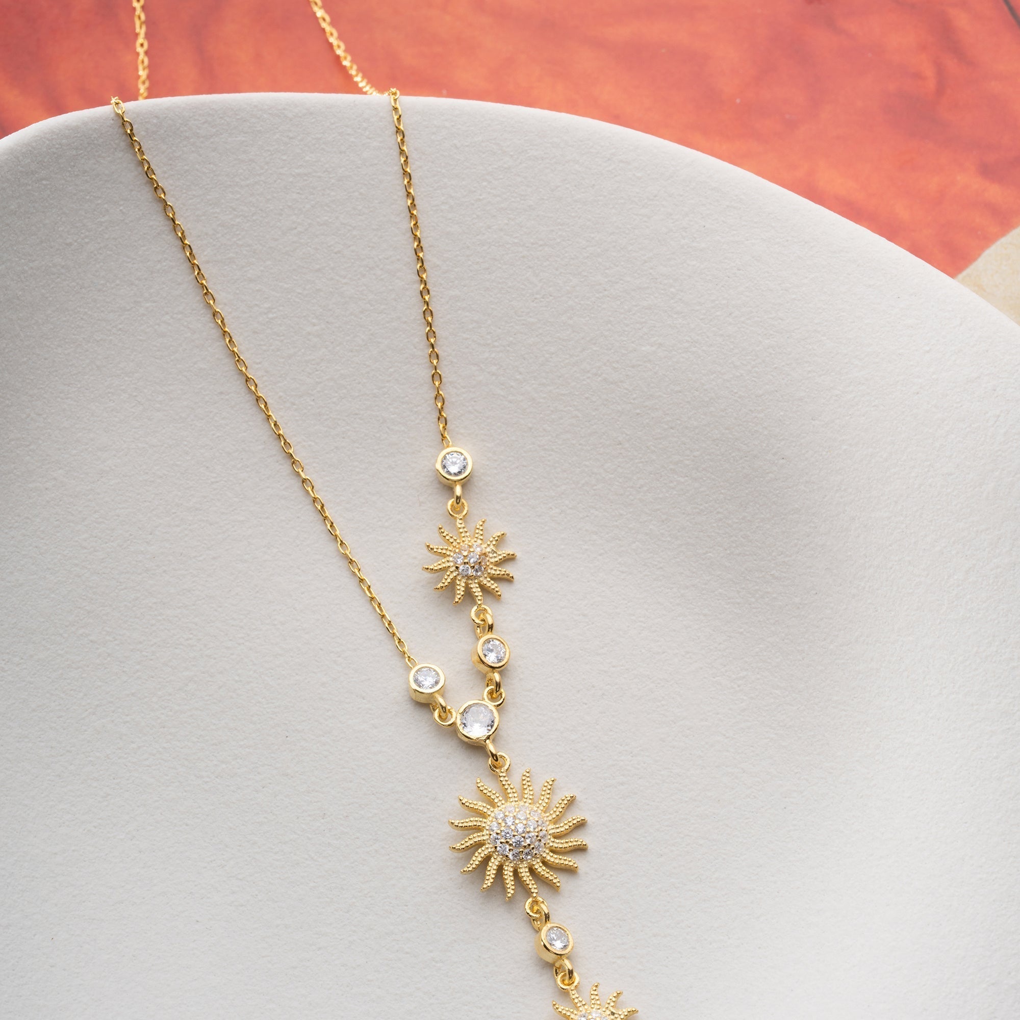 SUN Y KETTE aus 925 Silber - Eleganter Halskette - AURIME