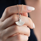 ZIRKONIA FÄCHER HALSKETTE aus 925 Silber - Eleganter Halskette - AURIME
