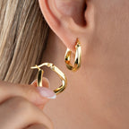 ASYMMETRISCHE SPIRALE GOLD OHRRINGE | 925 SILBER