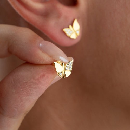 Ohrringe in Schmetterlingsform aus 925 Silber, elegante Silberschmuckstücke von Aurime, detailreiche Gestaltung, glänzende Oberfläche