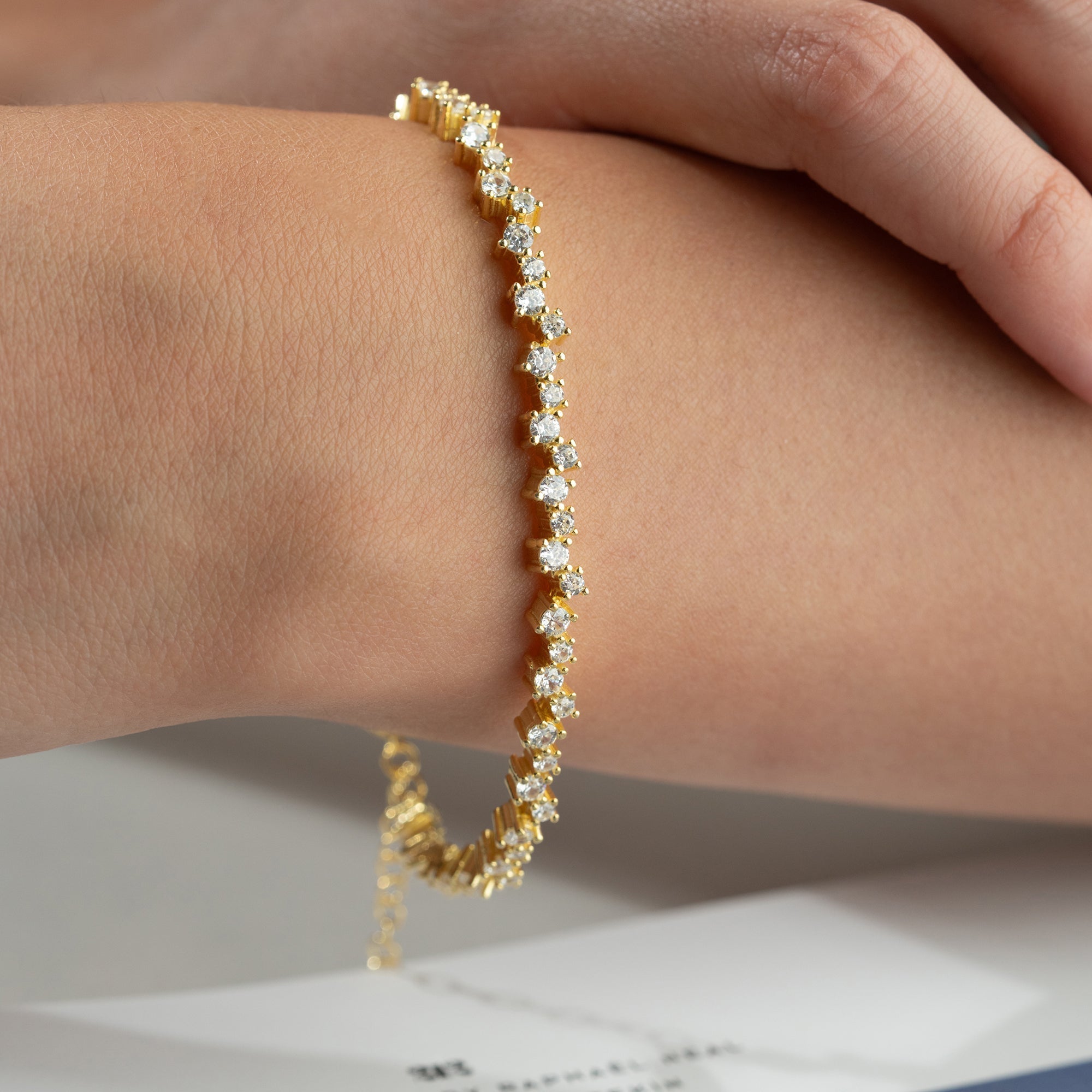 SIGO ARMBAND aus 925 Silber - Eleganter Armband - AURIME