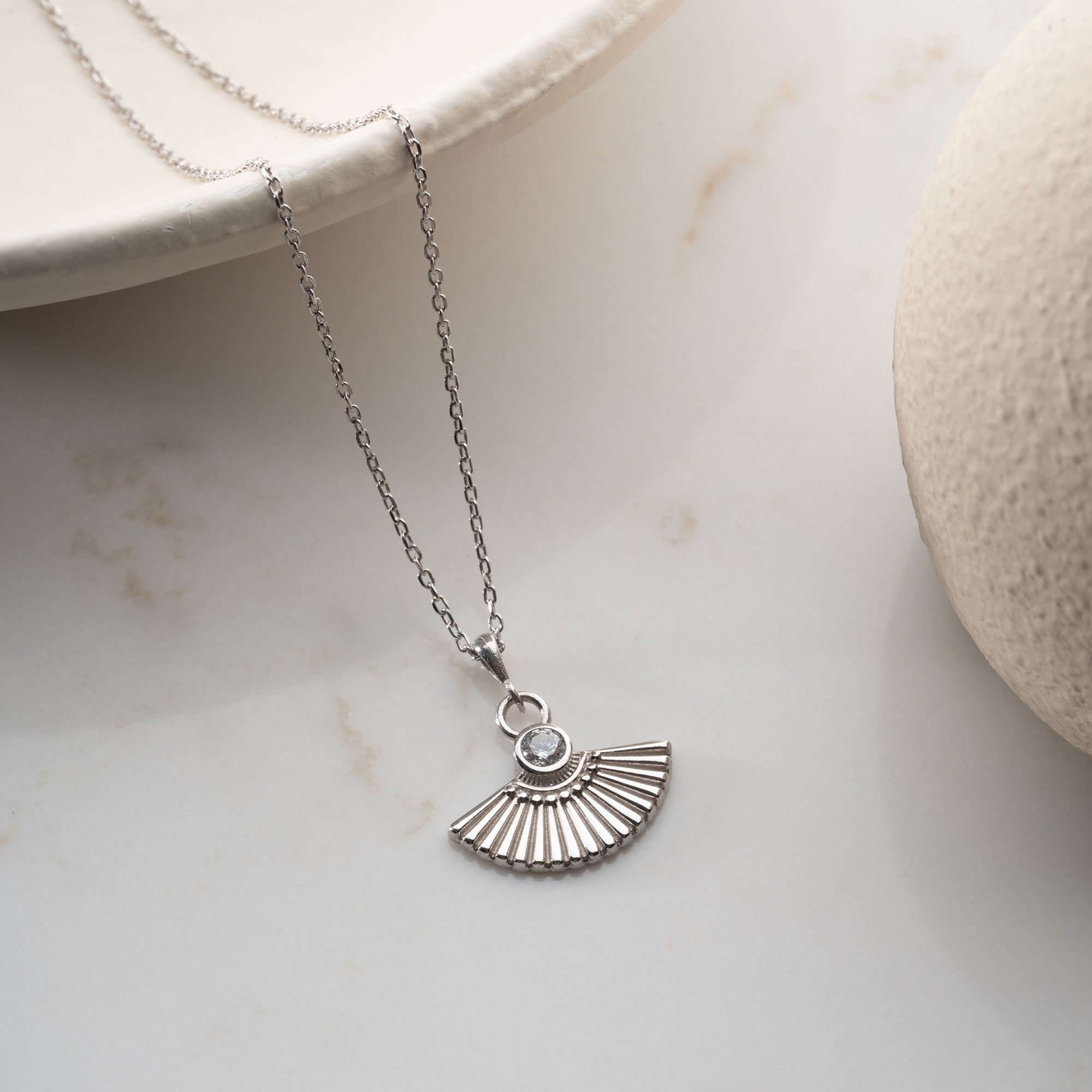 ZIRKONIA FÄCHER HALSKETTE aus 925 Silber - Eleganter Halskette - AURIME