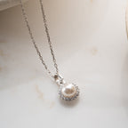 ZIRKONIA PEARL HALSKETTE aus 925 Silber - Eleganter Halskette - AURIME