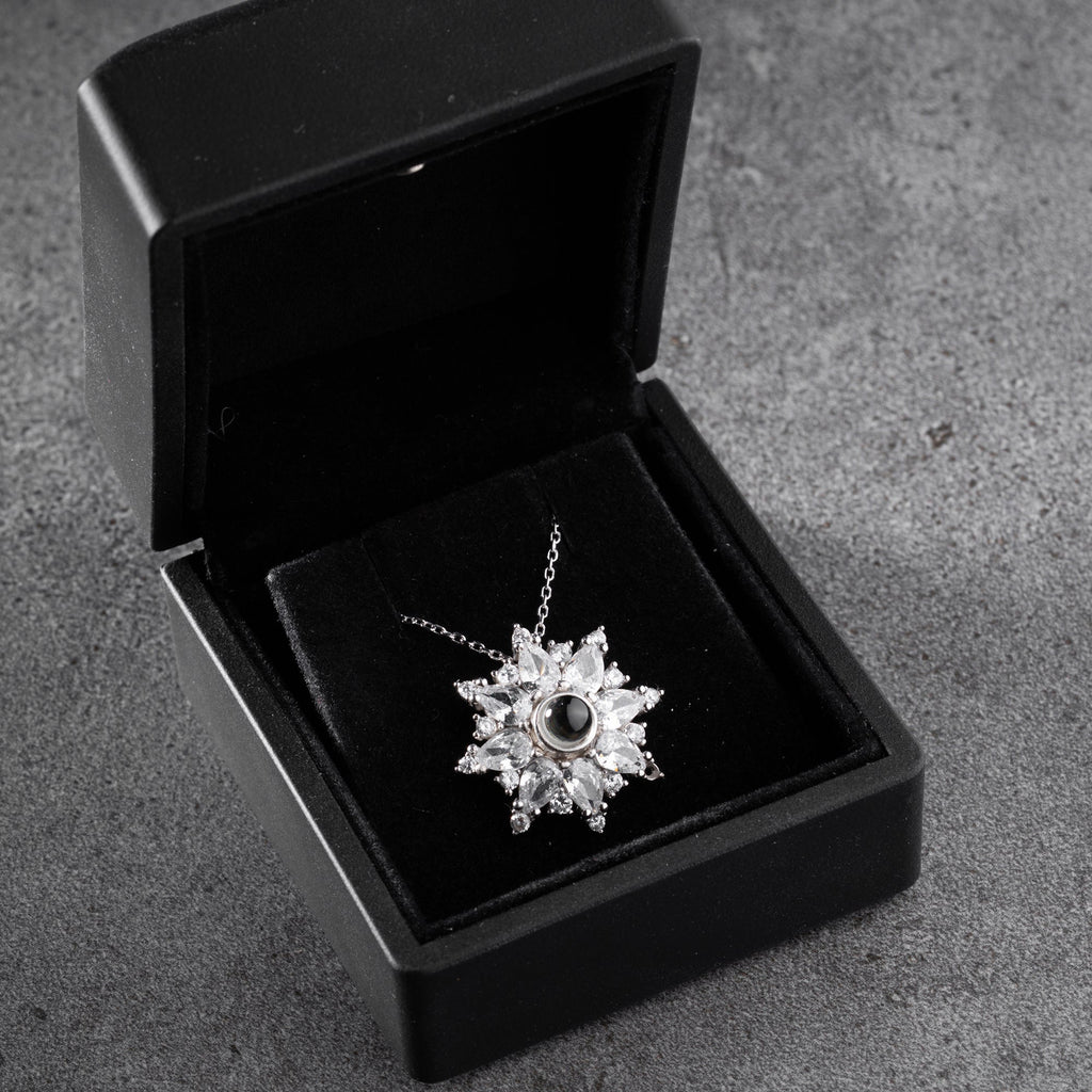 KRISTALL LOTUS KETTE aus 925 Silber - Eleganter Halskette - AURIME