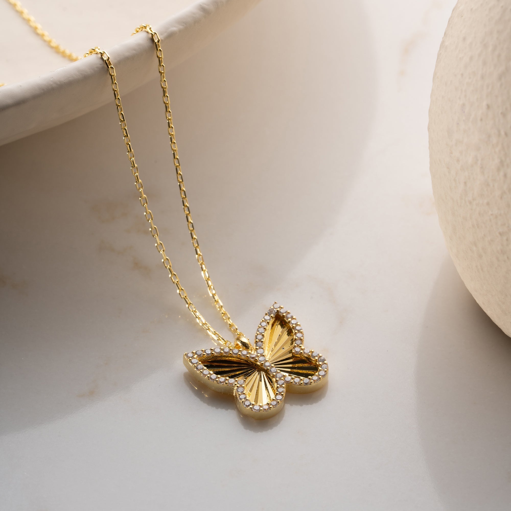 BUTTERFLY SHINE HALSKETTE aus 925 Silber - Eleganter Halskette - AURIME