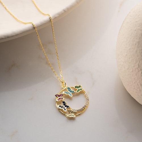 Aveline Halskette aus 925 Silber von Aurime, zarte Kette mit filigranen Gliedern, auf weißem Hintergrund fotografiert