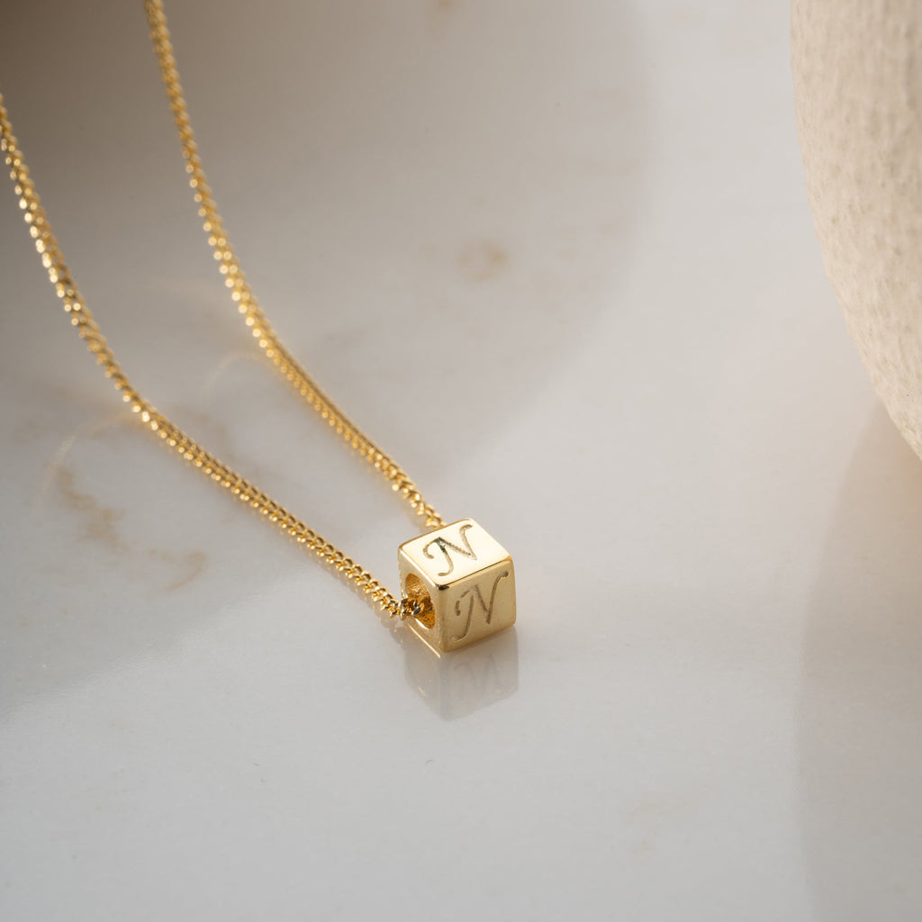 WÜRFEL BUCHSTABEN HALSKETTE aus 925 Silber - Eleganter Halskette - AURIME