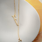 NAMENSKETTE MIT HÄNGEND STERNZEICHEN aus 925 Silber - Eleganter Halskette - AURIME